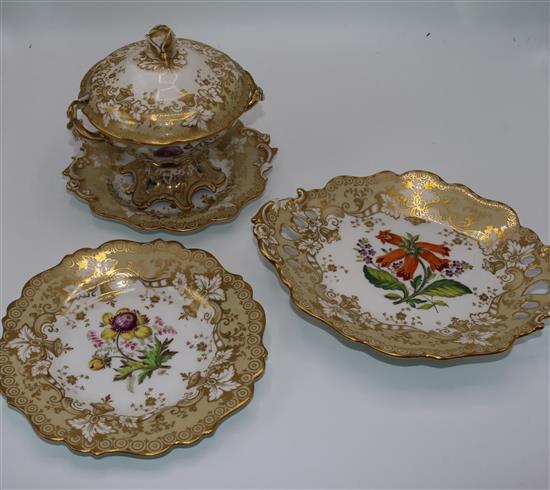 A Ridgway 14 piece dessert set